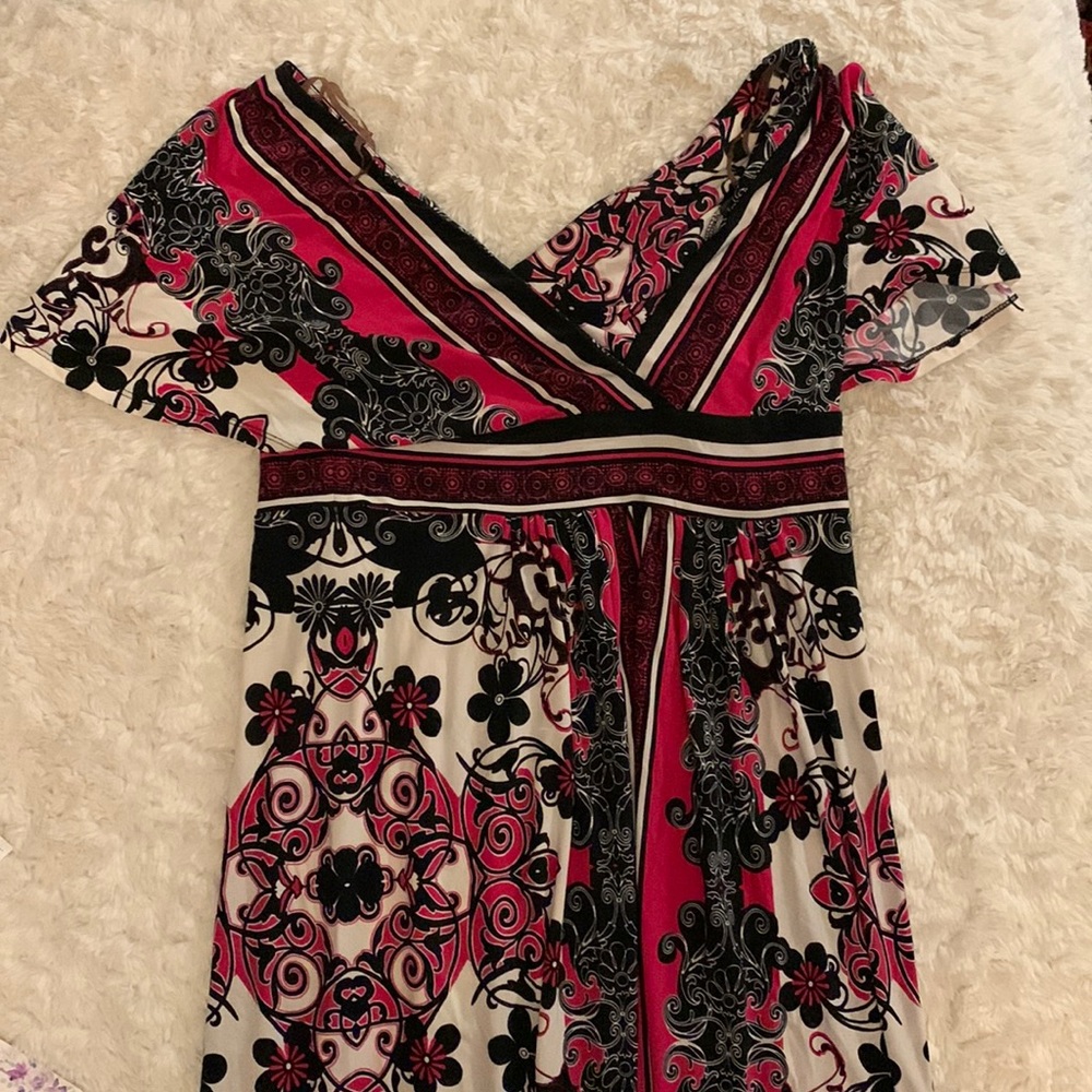 Women’s dress